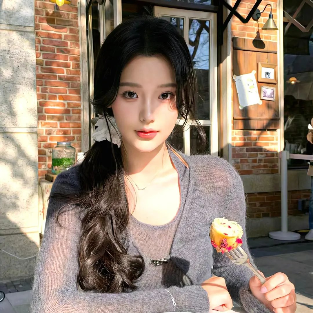 庭少,夫人假死后偷生三个娃